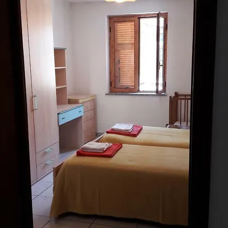 Casa Giardino * スポトルノ