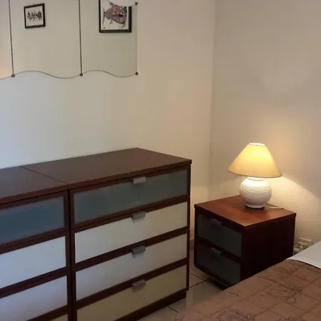 Casa Giardino Nyaraló Spotorno